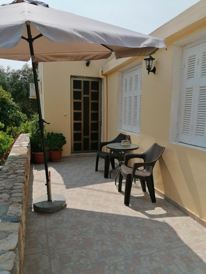 Philoxenia Holiday Home Pappadhianika ภายนอก รูปภาพ
